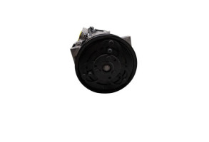 Compresseur clim RENAULT CLIO 4 Photo n°3