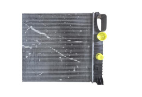 Radiateur eau MERCEDES CLASSE CLS 219 Photo n°1 Radiateur eau MERCEDES CLASSE CLS 219 Photo n°1