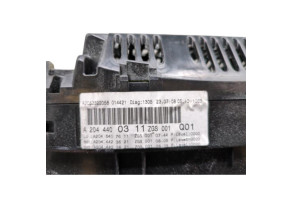 Compteur MERCEDES CLASSE C 204 Photo n°6 Compteur MERCEDES CLASSE C 204 Photo n°6