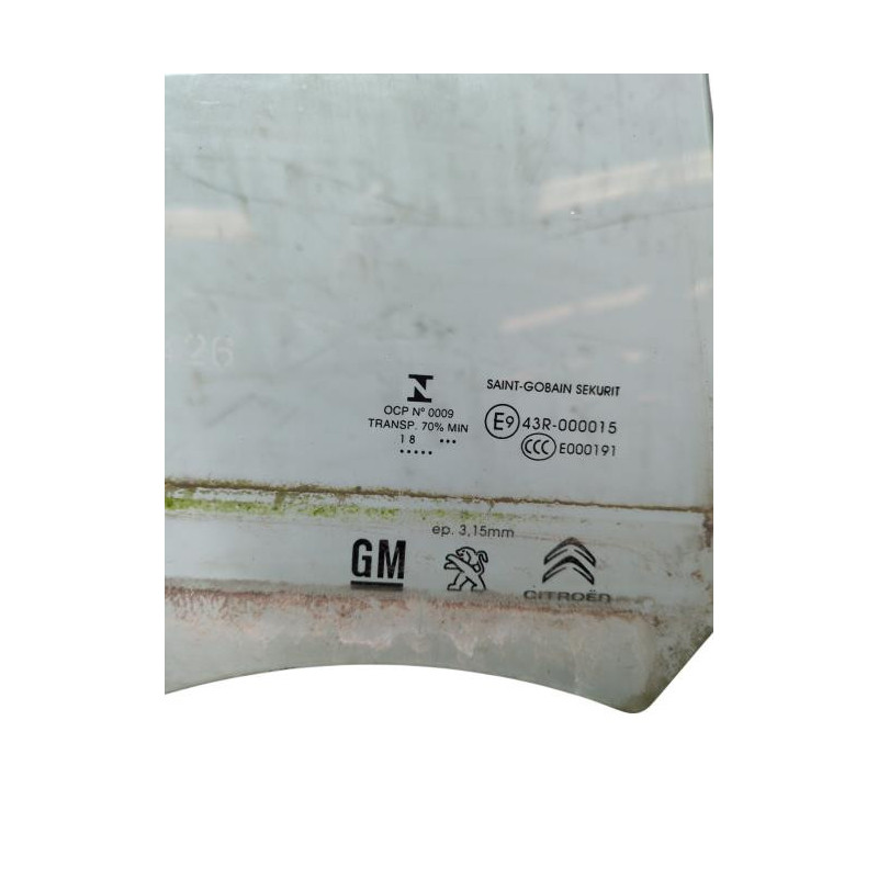 Vitre avant droit PEUGEOT PARTNER 3 Photo n°1