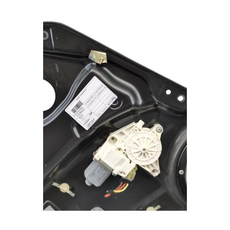 Leve vitre electrique arriere gauche MERCEDES CLASSE M 164 Photo n°1 Leve vitre electrique arriere gauche MERCEDES CLASSE M 164 Photo n°1