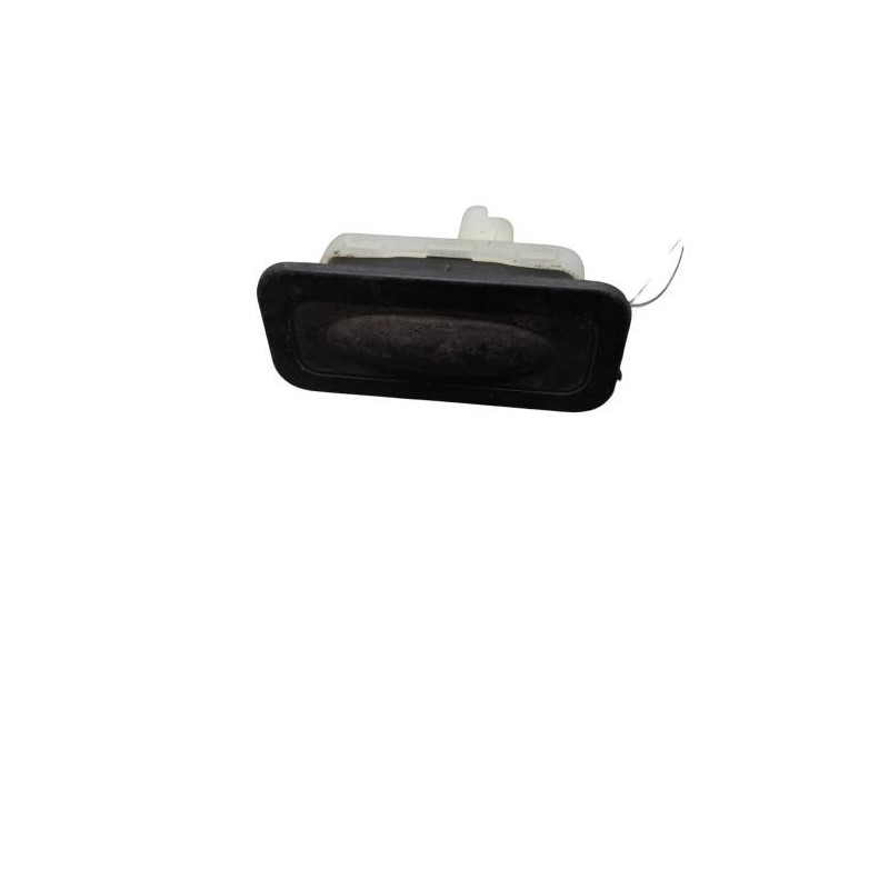 Bouton de coffre RENAULT CLIO 4 Photo n°1