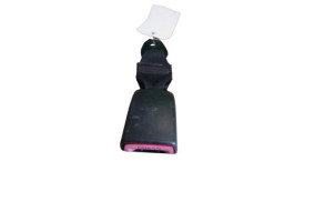 Attache ceinture arriere droit TOYOTA YARIS 2 Photo n°2