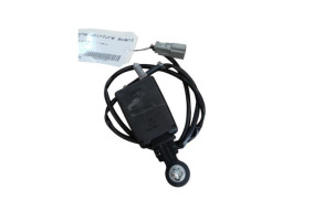 Attache ceinture avant droit FIAT 500 2 Photo n°2