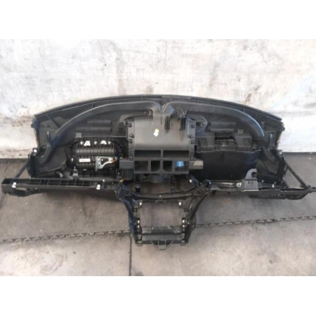 Tableau de bord PEUGEOT 308 2