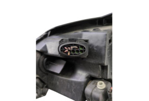 Optique avant principal droit (feux)(phare) VOLKSWAGEN FOX Photo n°4