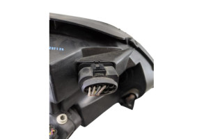 Optique avant principal gauche (feux)(phare) VOLKSWAGEN FOX Photo n°2