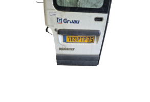 Porte de coffre gauche RENAULT MASTER 2 Photo n°3 Porte de coffre gauche RENAULT MASTER 2 Photo n°3