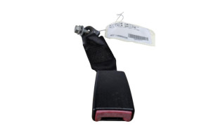 Attache ceinture arriere gauche NISSAN MICRA 3 Photo n°2 Attache ceinture arriere gauche NISSAN MICRA 3 Photo n°2
