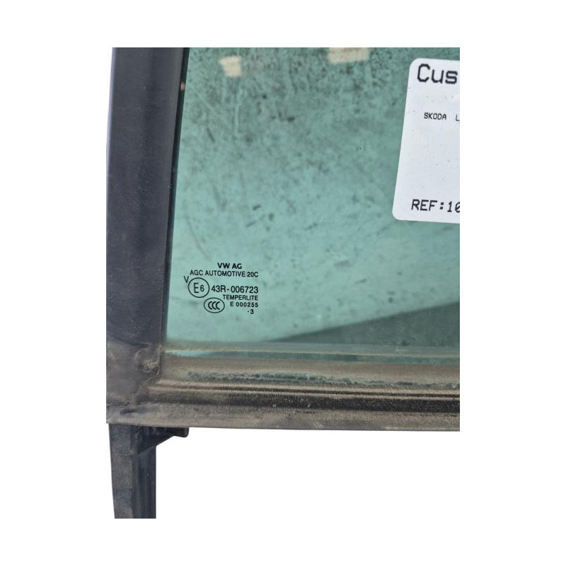 Custode arriere gauche (porte) SKODA RAPID SPACEBACK Photo n°1