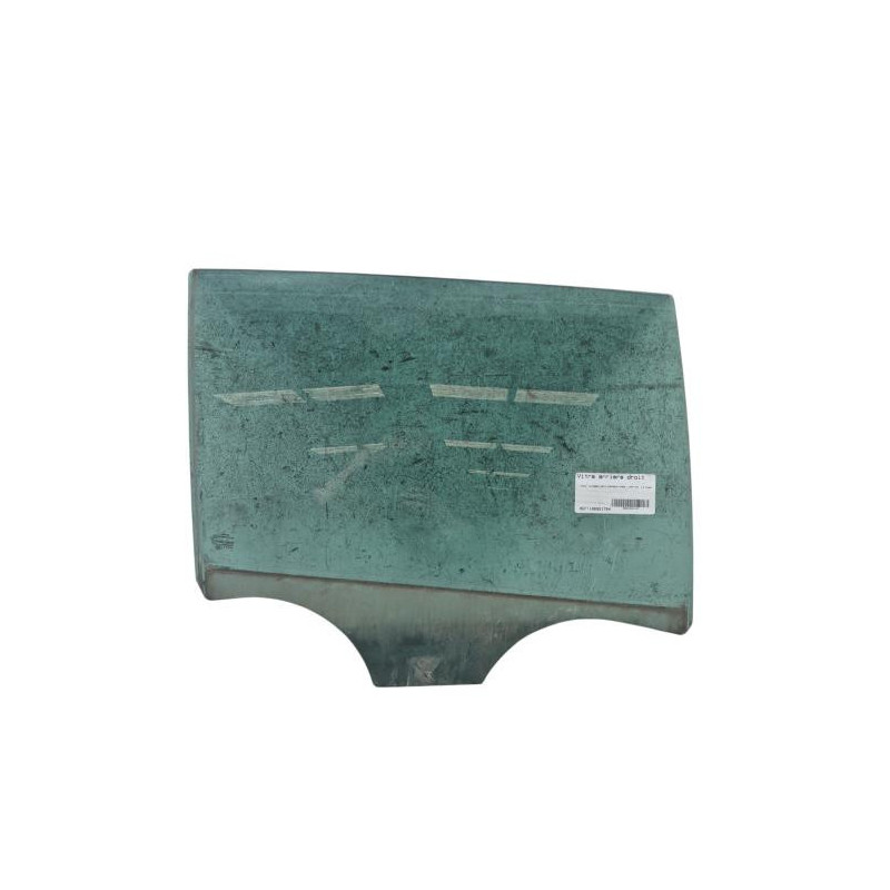 Vitre arriere droit SKODA RAPID SPACEBACK Photo n°1