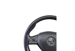 Volant SKODA RAPID SPACEBACK Photo n°1