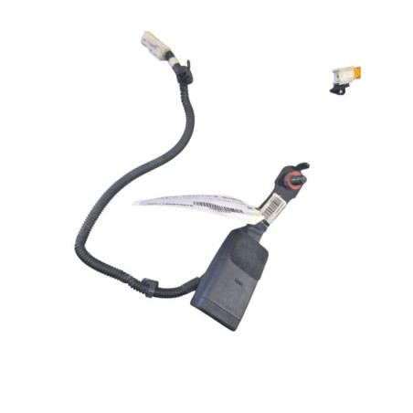 Attache ceinture avant droit KIA RIO 3