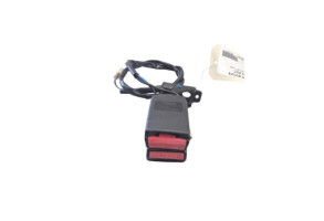 Attache ceinture arriere droit PEUGEOT 308 1 Photo n°2 Attache ceinture arriere droit PEUGEOT 308 1 Photo n°2
