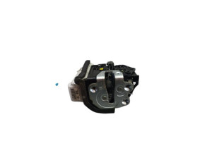 Serrure arriere gauche KIA RIO 3 Photo n°4 Serrure arriere gauche KIA RIO 3 Photo n°4