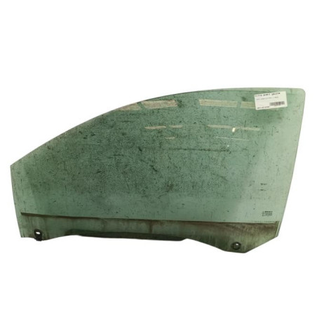Vitre avant gauche RENAULT CLIO 3
