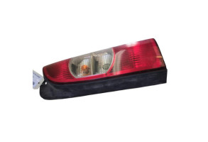 Feu arriere principal droit (feux) RENAULT MASTER 2 Photo n°2