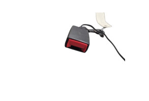 Attache ceinture arriere gauche PEUGEOT 5008 1 Photo n°2