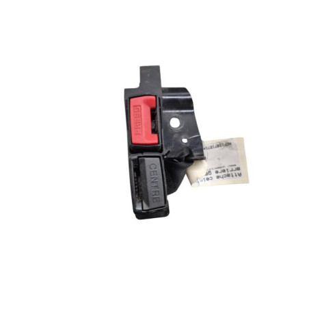 Attache ceinture arriere gauche RENAULT CLIO 3