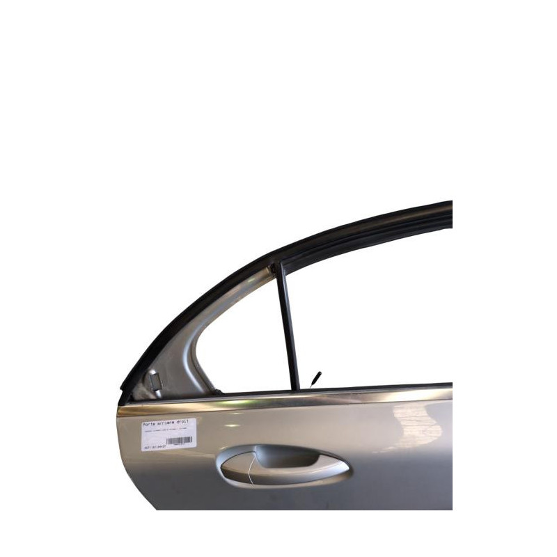 Porte arriere droit MERCEDES CLASSE A 176 Photo n°1 Porte arriere droit MERCEDES CLASSE A 176 Photo n°1