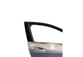 Porte avant droit MERCEDES CLASSE A 176 Photo n°2 Porte avant droit MERCEDES CLASSE A 176 Photo n°2
