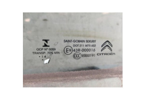 Vitre arriere droit CITROEN C4 PICASSO 2 Photo n°2