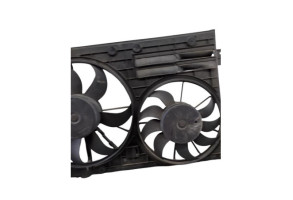 Moto ventilateur radiateur VOLKSWAGEN GOLF 6 Photo n°3 Moto ventilateur radiateur VOLKSWAGEN GOLF 6 Photo n°3