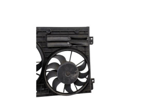 Moto ventilateur radiateur VOLKSWAGEN GOLF 6 Photo n°4 Moto ventilateur radiateur VOLKSWAGEN GOLF 6 Photo n°4
