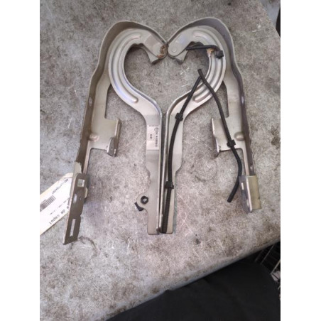 Charniere de capot PEUGEOT 5008 1