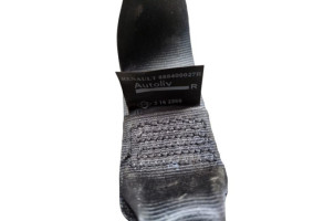 Ceinture arriere droit RENAULT MEGANE 3 Photo n°2 Ceinture arriere droit RENAULT MEGANE 3 Photo n°2