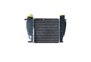 Echangeur air (Intercooler) RENAULT CLIO 3 Photo n°2 Echangeur air (Intercooler) RENAULT CLIO 3 Photo n°2