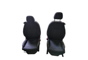 Interieur complet PEUGEOT 208 1 Photo n°4