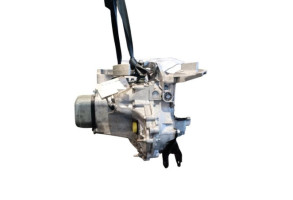 Boite de vitesses OPEL CORSA F Photo n°4