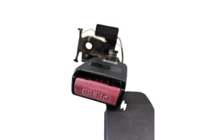 Attache ceinture arriere gauche RENAULT MEGANE 3 Photo n°6