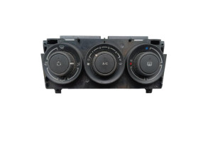 Commande chauffage PEUGEOT 5008 1 Photo n°2 Commande chauffage PEUGEOT 5008 1 Photo n°2