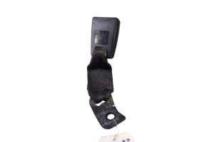 Attache ceinture arriere droit BMW SERIE 1 E87 Photo n°1
