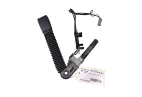 Attache ceinture avant gauche BMW SERIE 1 E87 Photo n°2