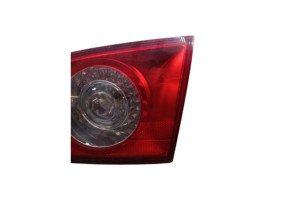 Feu arriere secondaire droit (feux) VOLKSWAGEN PASSAT 5 Photo n°3