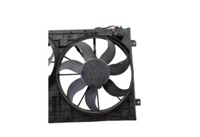 Moto ventilateur radiateur VOLKSWAGEN PASSAT 5 Photo n°4