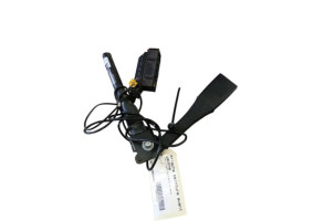 Attache ceinture avant gauche OPEL CORSA E Photo n°2
