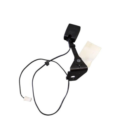 Attache ceinture arriere gauche PEUGEOT 3008 1