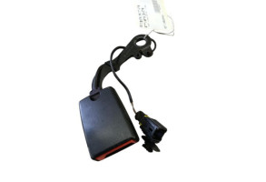 Attache ceinture arriere gauche PEUGEOT 5008 1 Photo n°2
