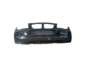 Pare choc avant BMW SERIE 1 E87 Photo n°4 Pare choc avant BMW SERIE 1 E87 Photo n°4