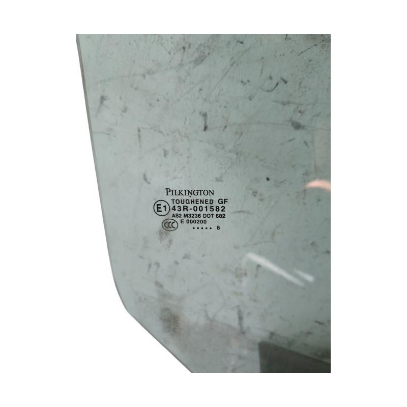 Vitre avant droit RENAULT MAXITY Photo n°1