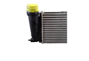 Echangeur air (Intercooler) RENAULT MEGANE 4 Photo n°4 Echangeur air (Intercooler) RENAULT MEGANE 4 Photo n°4