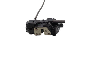 Serrure arriere gauche KIA SPORTAGE 3 Photo n°6 Serrure arriere gauche KIA SPORTAGE 3 Photo n°6