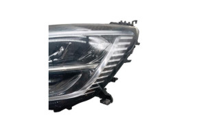 Optique avant principal gauche (feux)(phare) RENAULT MEGANE 4 Photo n°3 Optique avant principal gauche (feux)(phare) RENAULT MEGANE 4 Photo n°3