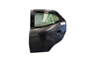 Porte arriere gauche TOYOTA AYGO 2 Photo n°4 Porte arriere gauche TOYOTA AYGO 2 Photo n°4