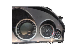 Compteur MERCEDES CLASSE E 212 Photo n°2 Compteur MERCEDES CLASSE E 212 Photo n°2