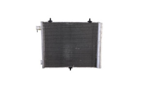 Radiateur clim CITROEN C4 CACTUS Photo n°4 Radiateur clim CITROEN C4 CACTUS Photo n°4